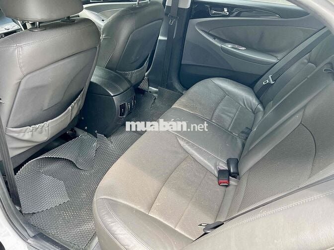 HYUNDAI SONATA 2.0AT 2011 NHẬP XE CỰC CHẤT MÁY ZIN