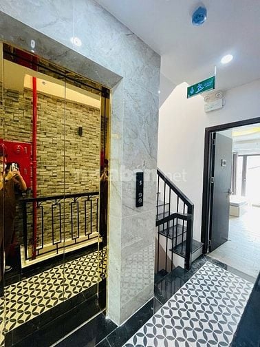 Tòa CCMN Mới Koong Dòng Tiền Khủng, Vị Trí Đẹp, Nội Thất Cao Cấp