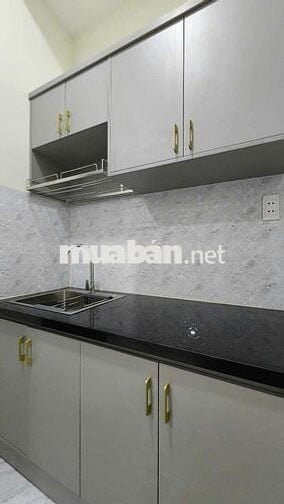 PHÒNG FULL NỘI THẤT MỚI KẾ BÊN TRƯỜNG ĐH LUẬT