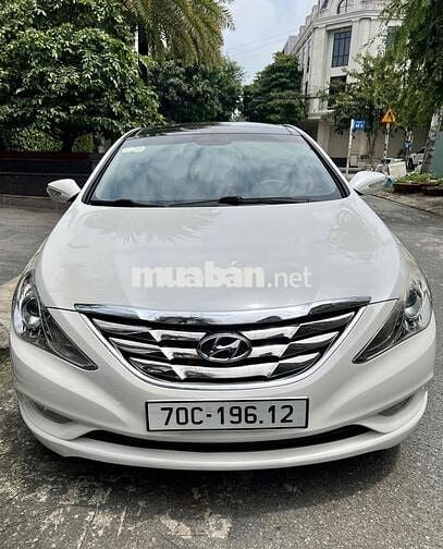 HYUNDAI SONATA 2.0AT 2011 NHẬP XE CỰC CHẤT MÁY ZIN