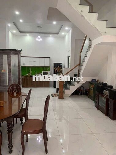 Bán nhà đường liên khu 4/5 hẻm 205