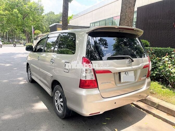 Bán INNOVA 2016 E chính chủ xe nhà còn Zin: 292tr