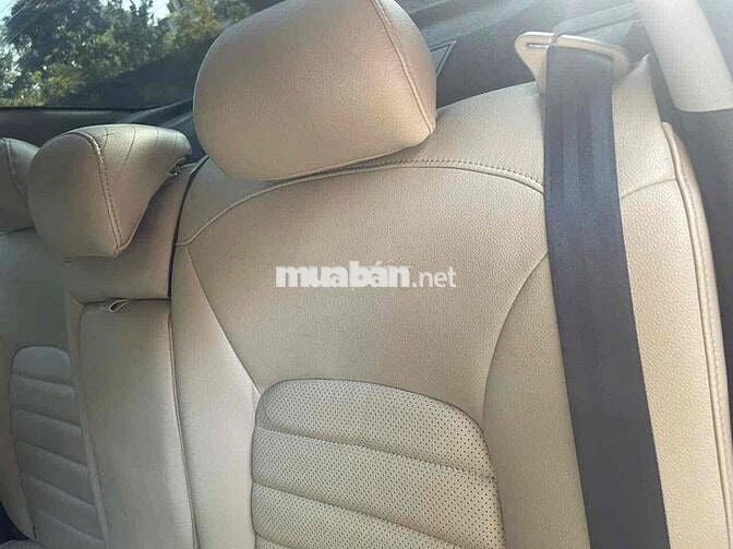 Kia Cerato 2018 2.0 AT Premium - 120000 km