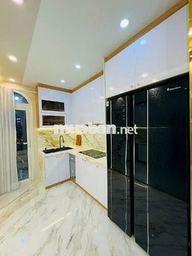 🏡Nhà Đẹp - Quận 11 - Xe hơi tới nhà (2 Mặt tiền)-2pn 3wc...SHR ko QH