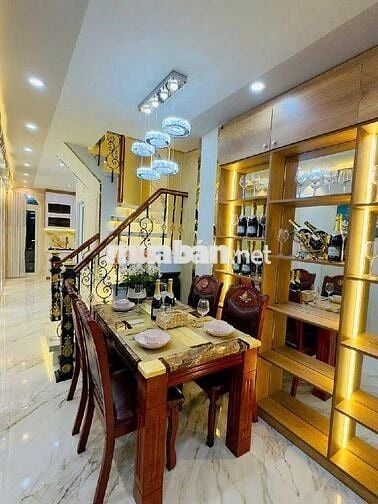 🏡Nhà Đẹp - Quận 11 - Xe hơi tới nhà (2 Mặt tiền)-2pn 3wc...SHR ko QH