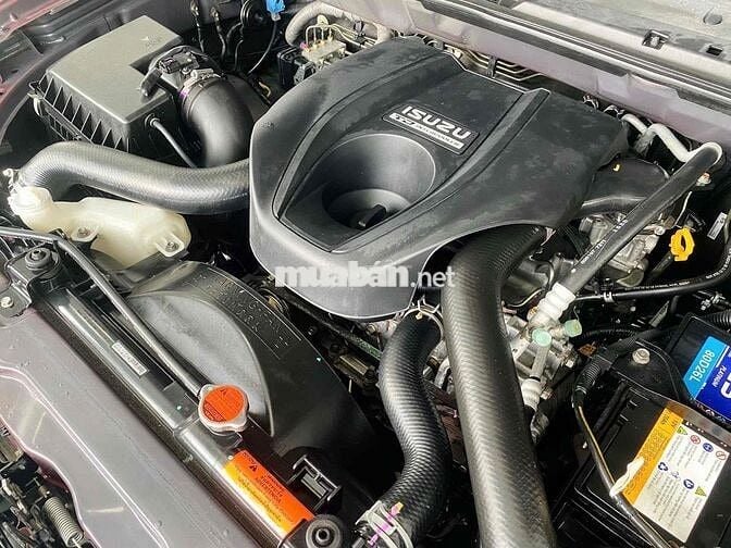 Isuzu Mu X 2019 3.0L 4x4 AT - 600000 km