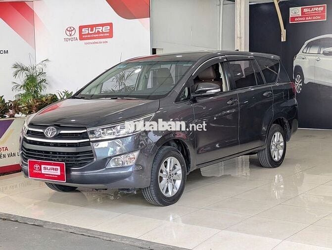Innova Số Sàn 2019 Màu Xám Xe Zin Nguyên Bản