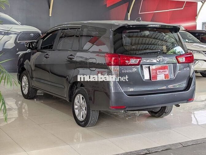 Innova Số Sàn 2019 Màu Xám Xe Zin Nguyên Bản