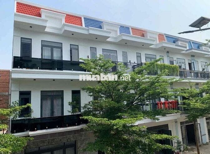 Bán nhanh nhà mới kdc An Phú, Thuận An SHR Hoàn Công - Giá Ngộp