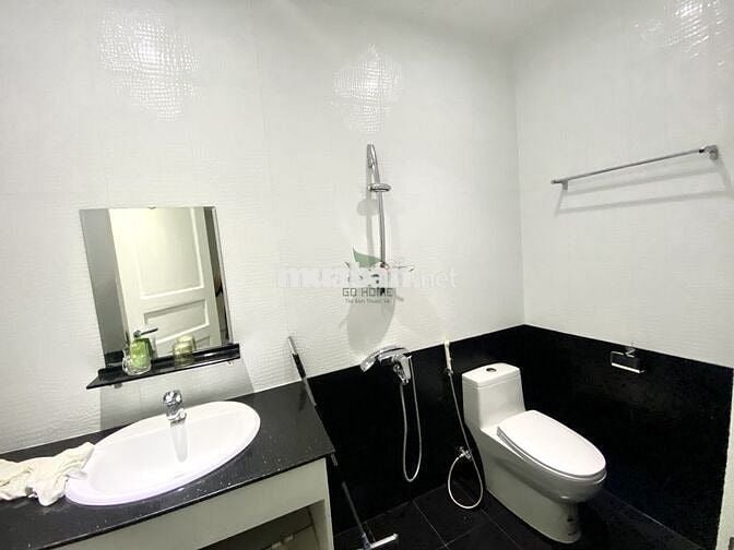CHO THUÊ BIỆT THỰ 6 PHÒNG GIÁ 20 TRIỆU/THÁNG KHU VỰC TRUNG TÂM