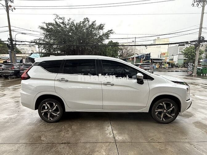 Mitsubishi Xpander Premium 2023 Trắng Od 62.100km