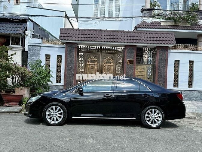 Toyota Camry sx 2013 2.5G đúng 1 chủ cá nhân