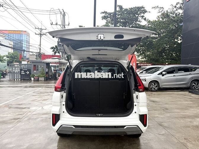 Mitsubishi Xpander Premium 2023 Trắng Od 62.100km
