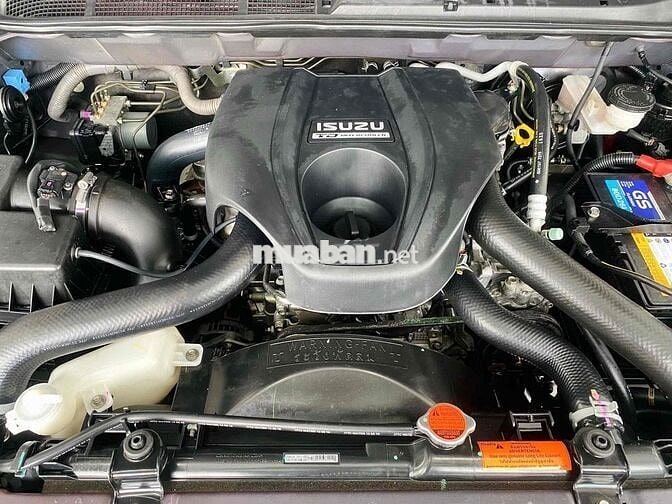 Isuzu Mu X 2019 3.0L 4x4 AT - 600000 km