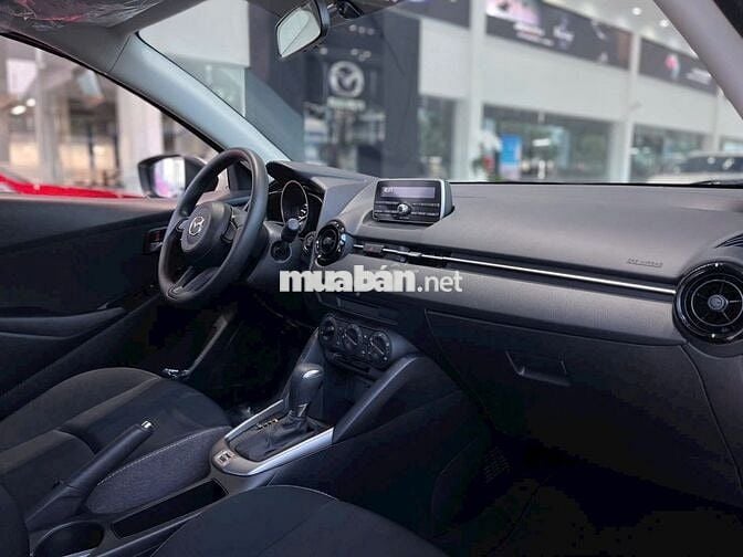 Mazda 2 2025 1.5 AT
