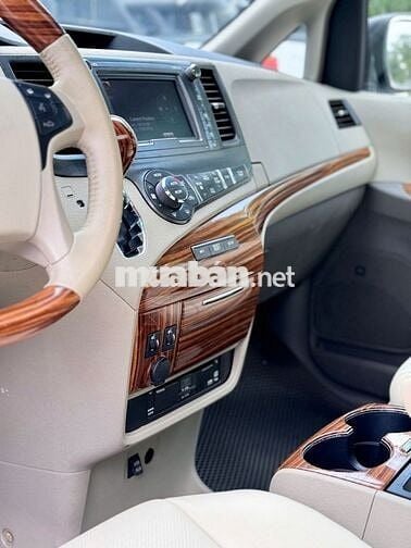 Toyota Sienna Limited nhập Mỹ bản Full option