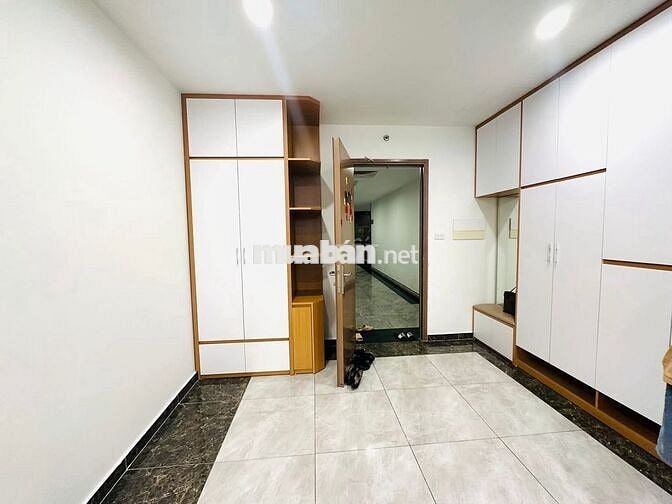 BÁN CĂN HỘ CC FLC TWINS TOWER 265 CẦU GIẤY DT: 97M; TẦNG TRUNG.