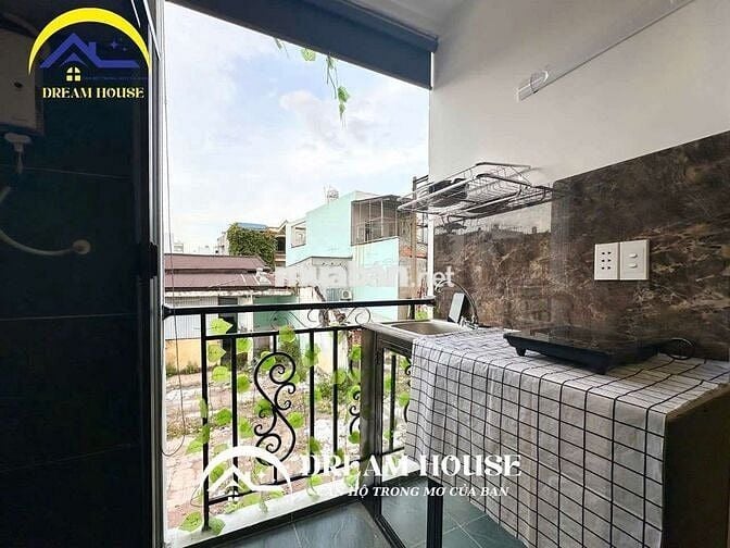 CHO THUÊ PHÒNG BAN CÔNG, TÁCH BẾP SIÊU TIỆN NGHI Ở ĐƯỢC 2-3 NGƯỜI