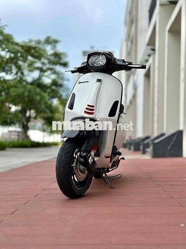 Vespa Sprint S125 ABS
