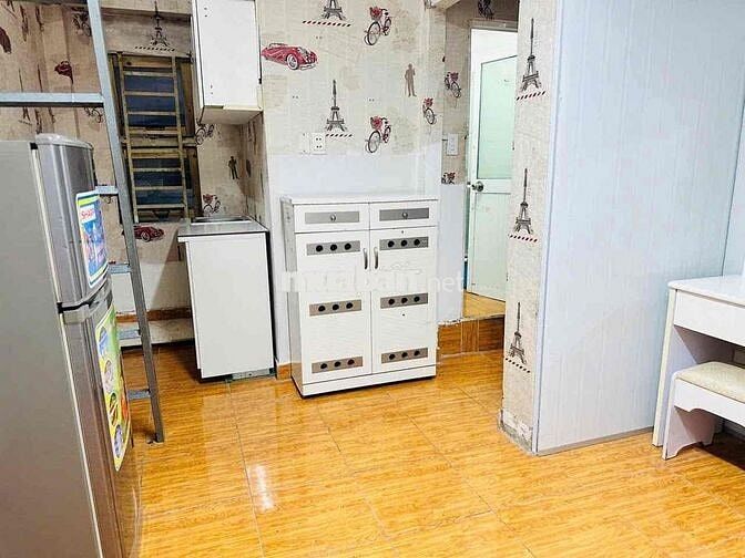 CHO THUÊ CH 3PN, 1PK RỘNG 70m2 NGAY CHỢ BÀ CHIỂU