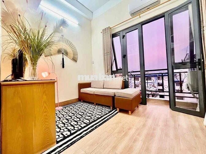 DUPLEX LUSXURY - FULL NỘI THẤT GẦN ĐẠI HỌC UEH - VAA
