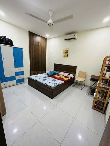 HẺM 8M - KHU BÀU CÁT - DT 95m2 ( 5.2m x 18m ) - NGỘP 6 TỶ