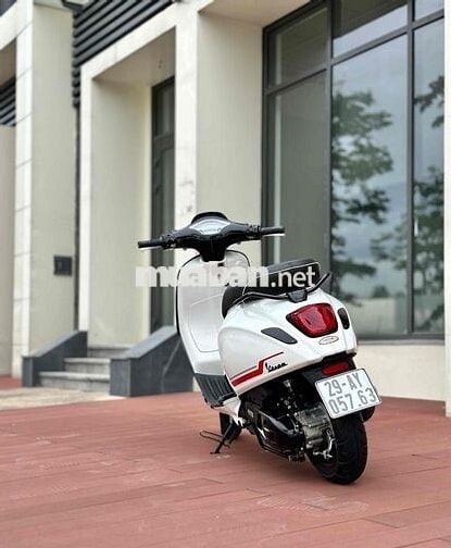 Vespa Sprint S125 ABS