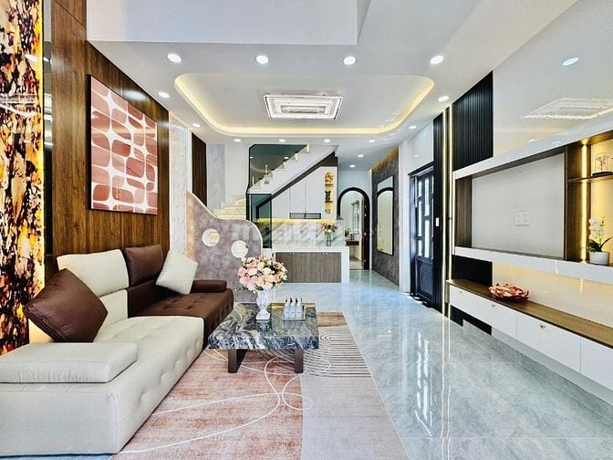 CHÍNH CHỦ BÁN NHÀ GIÁ RẺ 477/THỐNG NHẤT HẺM XE HƠI FULL NỘI THẤT