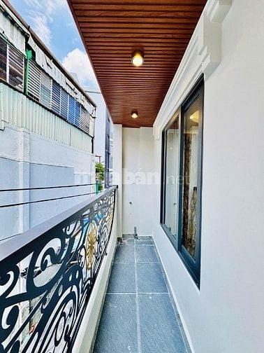 CHÍNH CHỦ BÁN NHÀ GIÁ RẺ 477/THỐNG NHẤT HẺM XE HƠI FULL NỘI THẤT