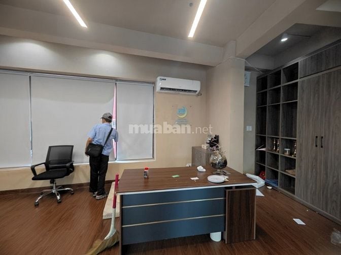 Phú Minh Group cho thuê VP tòa lô góc Nguyễn Khang 100m2 giá chỉ 18tr