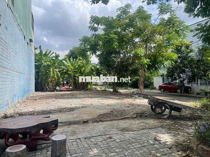 Tôi Chính Chủ bán Nhanh lô đất góc mặt tiền Nguyễn Văn Tỵ - Hoà Xuân