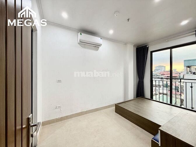 CHO THUÊ STUDIO TÁCH BẾP BAN CÔNG CỬA SỔ NGAY TRẦN BÌNH, NGUYỄN HOÀNG