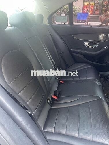 Bán xe Mer C200 12/2018 chính chủ giá 650 triệu