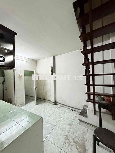 KẸT TIỀN BÁN GẤP NƠ TRANG LONG – 53M² + SÂN 15M², SHR, 5.2 TỶ