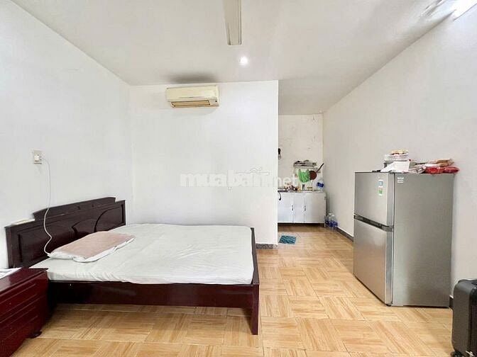 Hiếm! Studio 27m² full NT, giá rẻ 4tr2 trung tâm Phú Nhuận