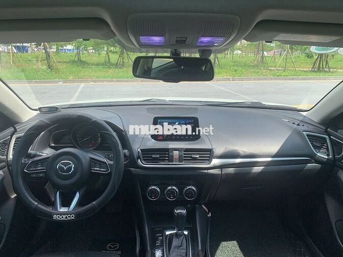 Mazda 3 2018  - 57000 km