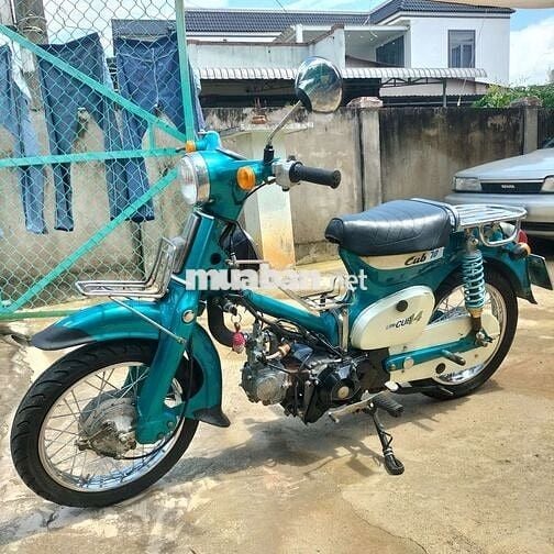 Cần bán chiếc xe cánh én