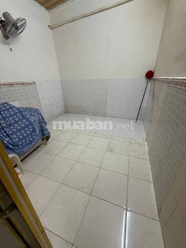 Nhà KDC hiện hữu, Cấp 4, DT 4,2x20m