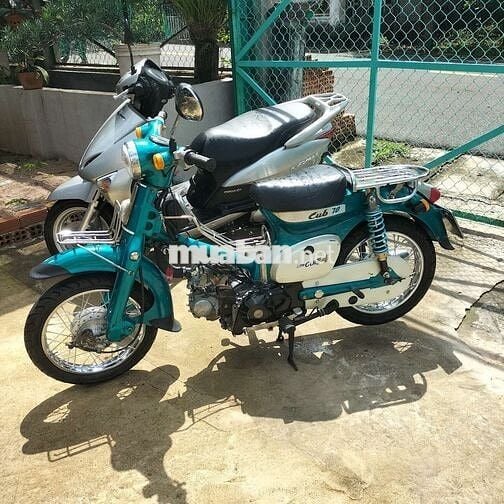 Cần bán chiếc xe cánh én