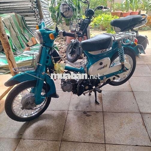 Cần bán chiếc xe cánh én