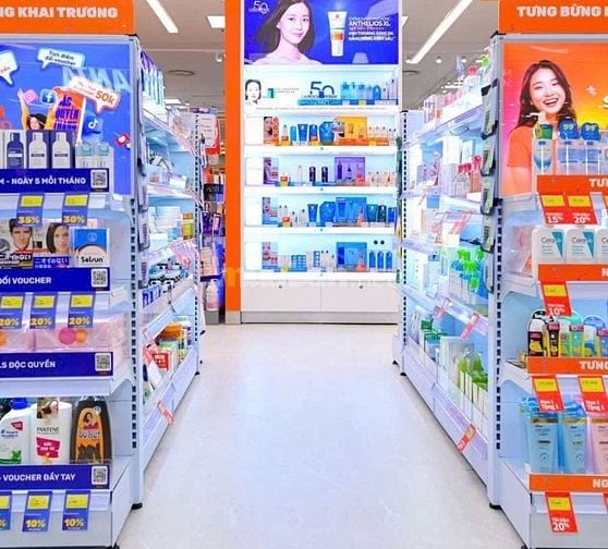 Tuyển Sinh Viên- Trung Tuổi Làm Bán Hàng, Tạp Vụ, Bảo Vệ Đi Làm Ngay