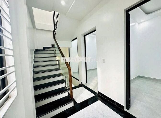 N2649. CHO THUÊ NHÀ NGÕ 430 TRẦN NGUYÊN HÃN 3 NGỦ ĐỒ CƠ BẢN