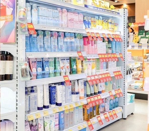 Tuyển Sinh Viên- Trung Tuổi Làm Bán Hàng, Tạp Vụ, Bảo Vệ Đi Làm Ngay