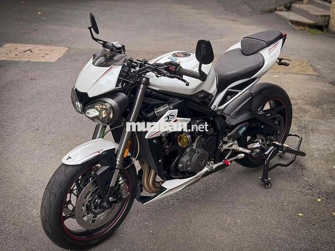 Cần bán Triumph Street Triple 765RS ĐKLĐ 2020