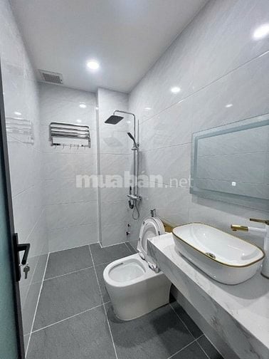 Nhà đẹp. Thạnh Xuân 25. SHR. Giá: 7.2 tỷ