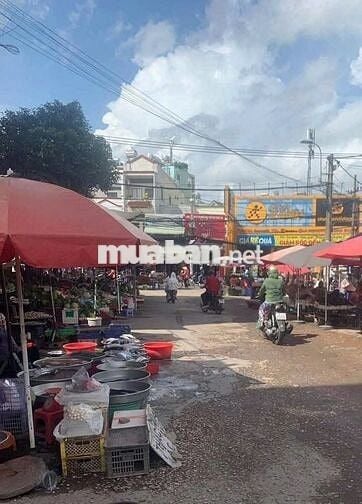 ngay chợ, chốt gấp, không phát sinh làm việc chính chủ nhà bình chánh