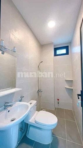 Bán nhà đẹp giá dưới 4ty đường Trần Quang Diệu, Phường 14, Quận 3 