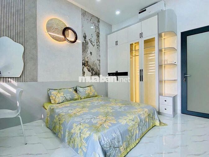 nhà như hình ra gấp chính chủ bình chánh sang tên ngay