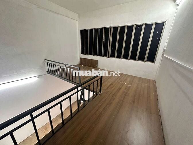 Cho thuê mặt bằng Mặt Tiền 18 Nguyễn Oanh P.7.Gò Vấp.Diện tích:3m x 6m