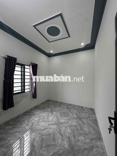BÁN NHÀ KẾ CẦU LỚN HÓC MÔN 650TR ĐƯỜNG OTO 2 PHÒNG NGỦ 4 NGƯỜI Ở THOAI